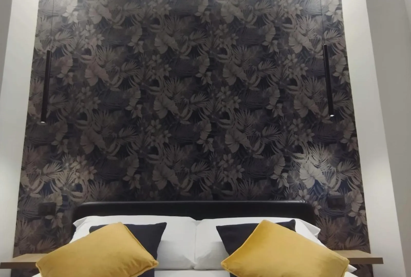 Agatha Modern Elegant Rooms Sant'Agata di Militello Apartment